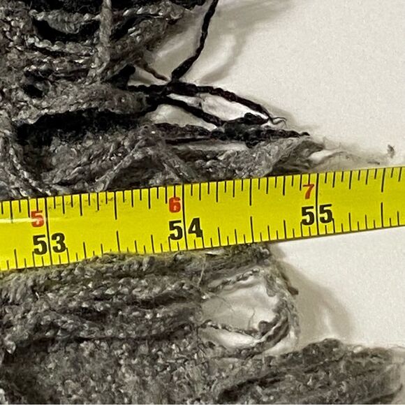 Arianna By Howards Black & Gray Checkered Poncho Women's One Size - Picture 2 of 12